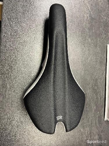 NEUF ! Selle Selle royale seta 143