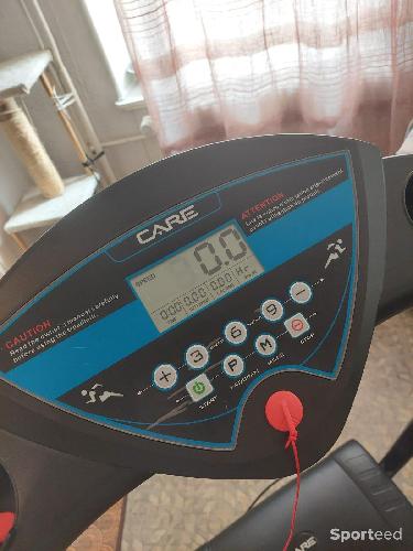 Fitness / Cardio training - Tapis de course Care CT-5621 – pliable, bon état - photo 6