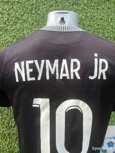 Football - Maillot Neymar PSG  - photo 6