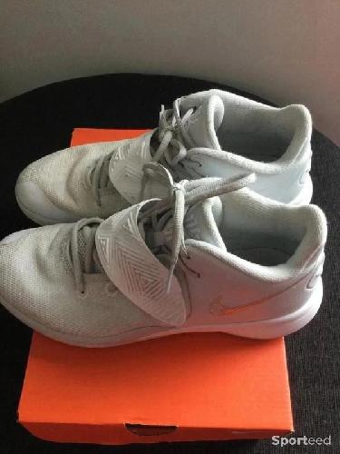 Basket-ball - Baskets Nike - photo 6