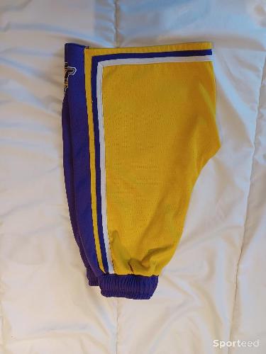 Basket-ball - Tenue de basket Lakers - photo 5