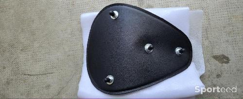 Moto route - Selle solo marron Harley Davidson Sportster Forty eight - photo 5