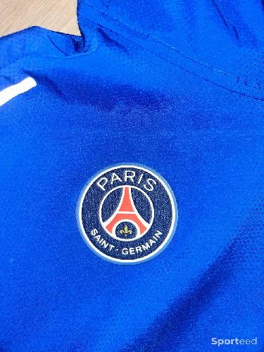 Course à pied route - Veste running Nike PSG  - photo 6