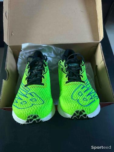 Course à pied route - New Balance NB FuelCell RC Elite- Plaque Carbone ( Taille 46 - US 12 - Running ) - photo 6