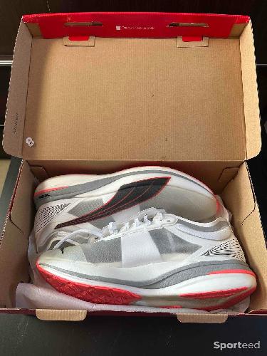 Course à pied route - Puma Deviate Nitro Elite - Plaque Carbone ( Taille 45 - US 11,5 - Running ) - photo 6