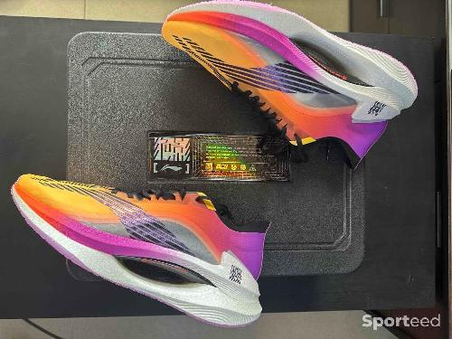 Course à pied route - Li-Ning Jueying Boom Essentiel - Plaque Carbone ( Taille 46 1/3 - US 12 - Running ) - photo 6