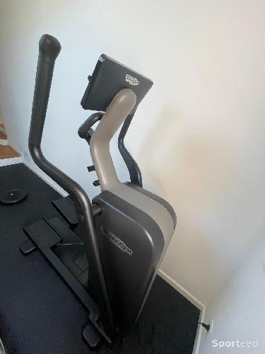 Fitness / Cardio training - Technogym Elliptical - vélo elliptique  - photo 6