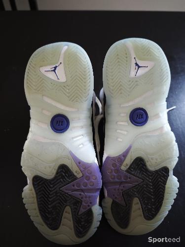 Basket-ball - NikeAir Jordan JumpMan Two Trey GS  - photo 6