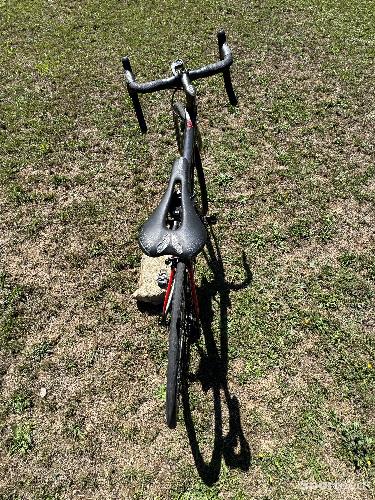 Vélo route - 🔥 Pinarello Dogma F8 – Excellent état (février 2017) - photo 6