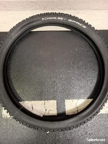 NEUF Pneu Schwalbe Space VTT 26'