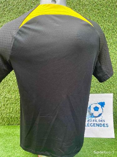 Football - Maillot training PSG  - photo 6