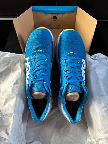 Course à pied route - Hoka One One Rocket X - Plaque Carbone ( Taille 46 - US 11,5 - Running ) - photo 6