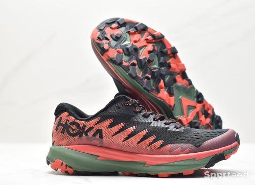 Course à pied trail - Baskets Hoka One One Torrent 3 / neuves  - photo 6
