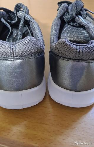 Sportswear - Snickers grise neuve T38  - photo 6