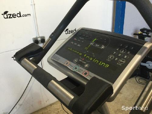 Fitness / Cardio training - Vélo droit - Technogym Excite Bike 700 LED - photo 3
