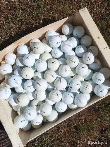 Golf - Vend balles de golf, blanches, titleist, bon état, 40 euros les 40 balles. - photo 3