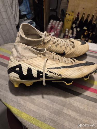 Football - Chaussures de foot nike mercurial  - photo 4