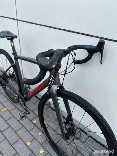 Vélo route - Specialized Diverge Carbon 2021 - photo 5
