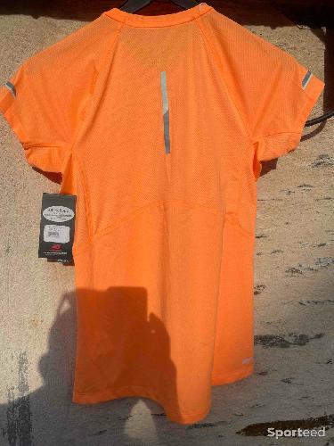 Course à pied route - T-shirt New Balance WT11278CPU - photo 5
