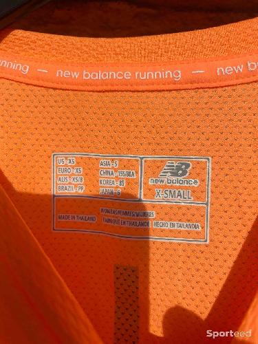 Course à pied route - T-shirt New Balance WT11278CPU - photo 5