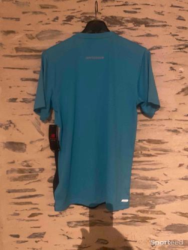 Course à pied route - T-shirt New Balance Running MT03207VL S - photo 6