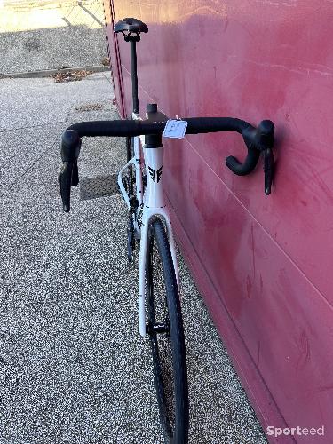 Vélo route - NEUF ! Berria Belador Pro Ultegra Di2 taille L - photo 4