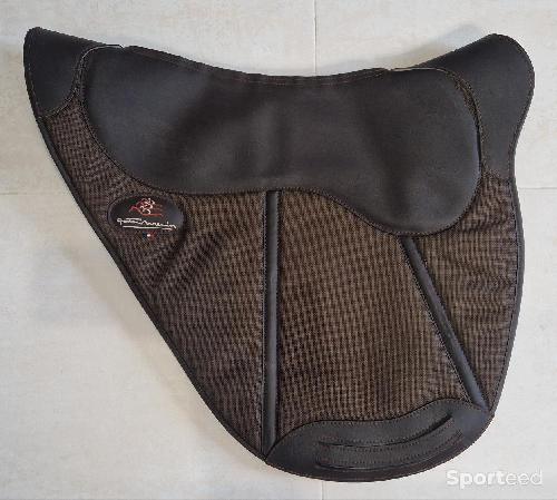 Equitation - Tapis Gaston Mercier - photo 4