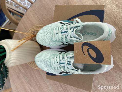 Course à pied route - Chaussures Asics Mega Speed - photo 4