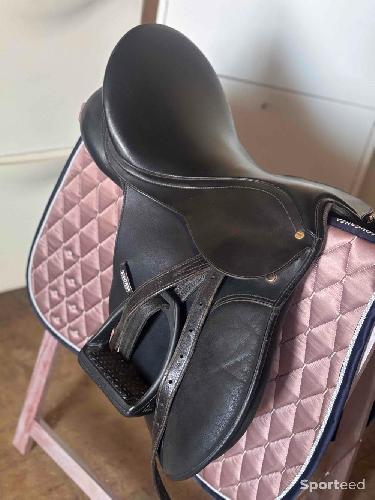 Equitation - Selle wintec 17,5 - photo 6
