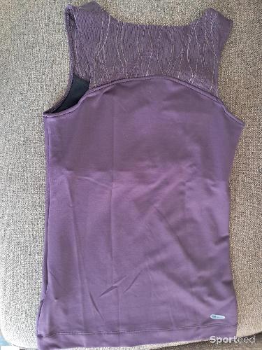 Tennis - Tee shirt tennis bordeaux Puma taille 38  - photo 6