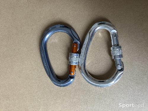 Alpinisme - LOTS DE 8 MOUSQUETONS & 2 DESCENDEURS - photo 6
