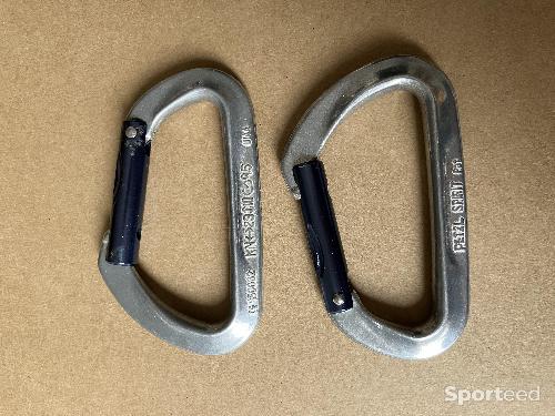 Alpinisme - LOTS DE 8 MOUSQUETONS & 2 DESCENDEURS - photo 6