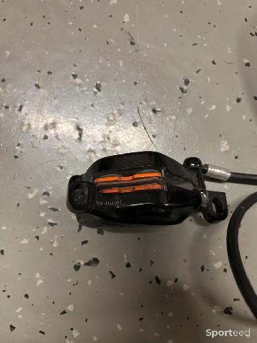 Vélo tout terrain - VTT - Freins SRAM CODE RSC - photo 6