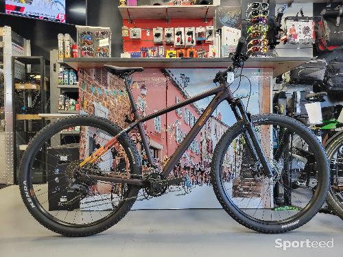 Vélo tout terrain - VTT - NEUF ! Bergamont Revox 7 Taille L - photo 4