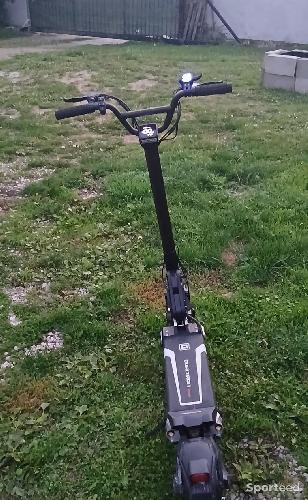 Trottinette - Puissante Dualtron Togo Plus 48V 15Ah, Très Bon État, Chargeur Inclus - photo 5