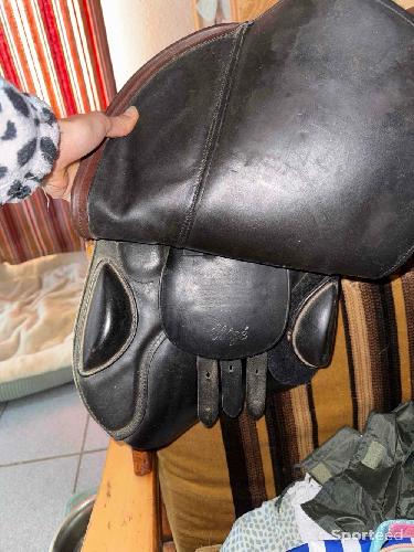 Equitation - Selle mixte 17,5 cuir SELTARN  (Stubben) Alizé  - photo 4