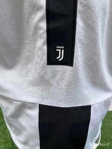 Football - Maillot Ronaldo Juventus Turin  - photo 6