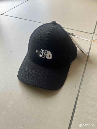 Casquette North Face neuve