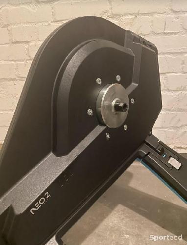 Vélo loisir / urbain - Trainer Tacx Neo 2T Smart  - photo 6