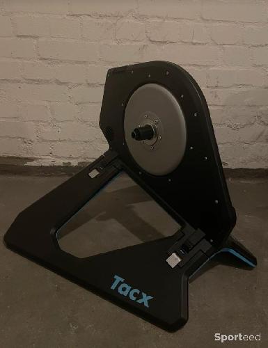 Vélo loisir / urbain - Trainer Tacx Neo 2T Smart  - photo 6