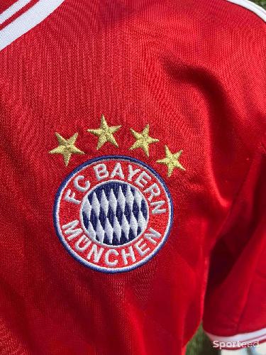 Football - Maillot lahm Bayern Munich  - photo 6