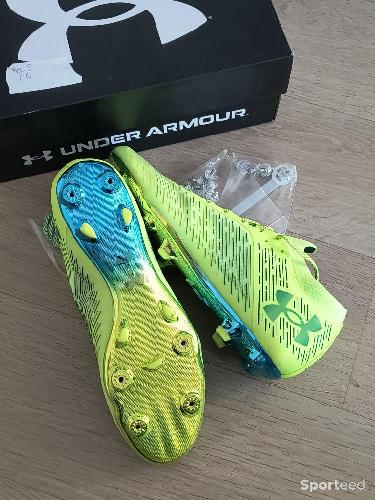 Football - crampons de football Under Armour Shadow Elite HYb, neufs et de taille 45. - photo 6