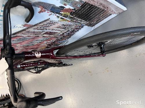 Vélo route - Neuf ! CALEDONIA-5 Ultegra DI2 2025 Taille 54 Carmine - photo 4