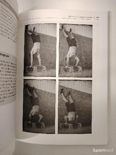 Librairie du sportif - Livre La Musculation grâce au poids de corps Le guide ultime de la callisthénie - Ashley Kalym - photo 4