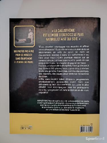 Librairie du sportif - Livre La Musculation grâce au poids de corps Le guide ultime de la callisthénie - Ashley Kalym - photo 4