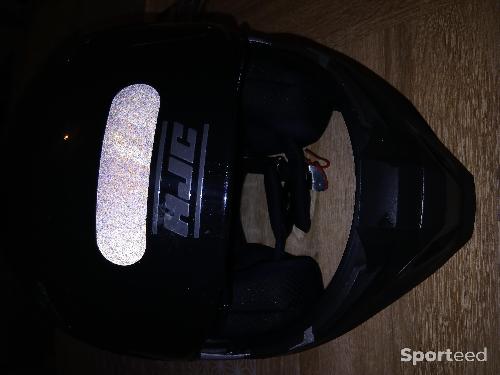 CASQUE MOTO PEU SERVI (1 MOIS)