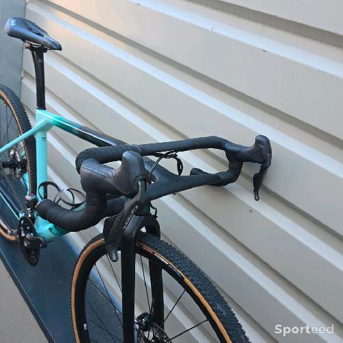 Canyon Grail CF SLX