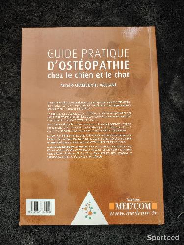 Librairie du sportif - Guide pratique d'ostéopathie chez le chien et le chat - Aurélie Chambon-Le Vaillant  - photo 3