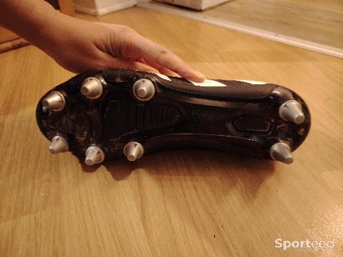 Rugby - Chaussures rugby presque neuves - photo 6