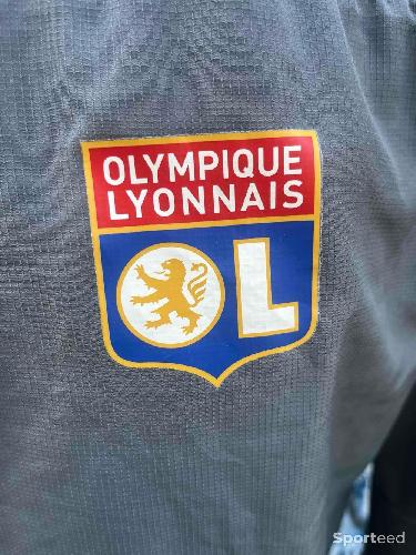 Football - Sweat-shirt olympique Lyonnais  - photo 5